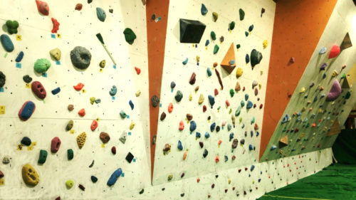 京都府のクライミング施設「京都ボルダリングパーク ロシェ 桃山」