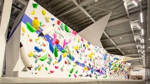 東京都のクライミング施設「livedoor URBAN SPORTS PARK（ライブドアアーバンスポーツ） 」